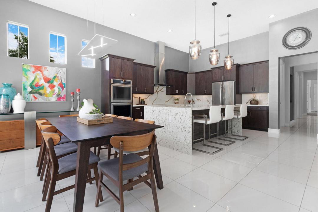 5202 S Sterling Ranch Circle, Davie, Florida 33314