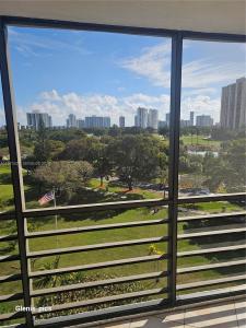20400 W Country Club Dr 711, Aventura, Florida 33180, USA
