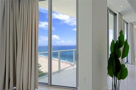 3100 N Ocean Dr HPH2, Amrit Ocean Resort, West Palm Beach, Floride 33404, États-Unis