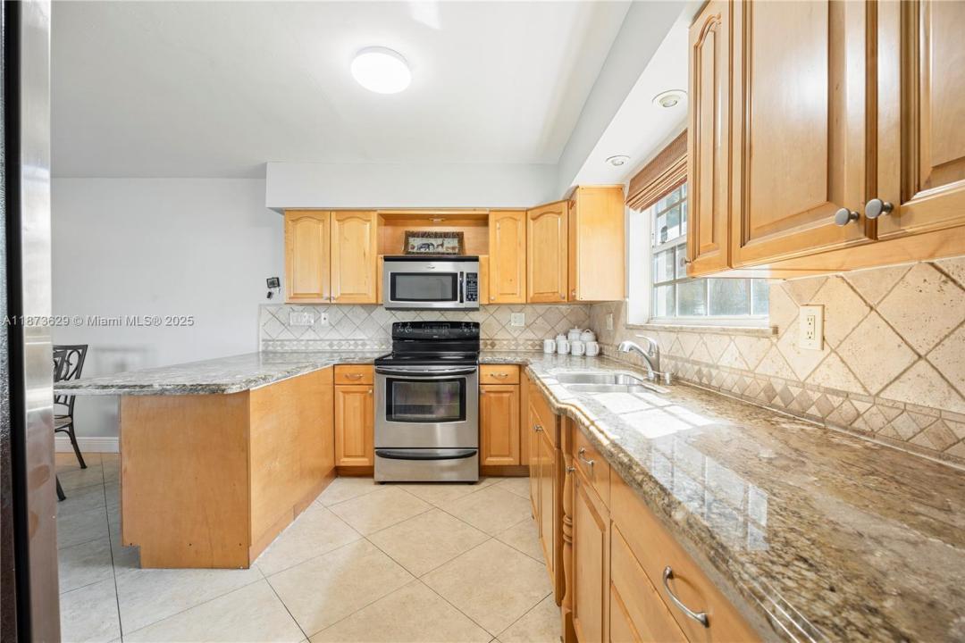 4200 NW 2nd St, Plantation, Florida 33317, USA