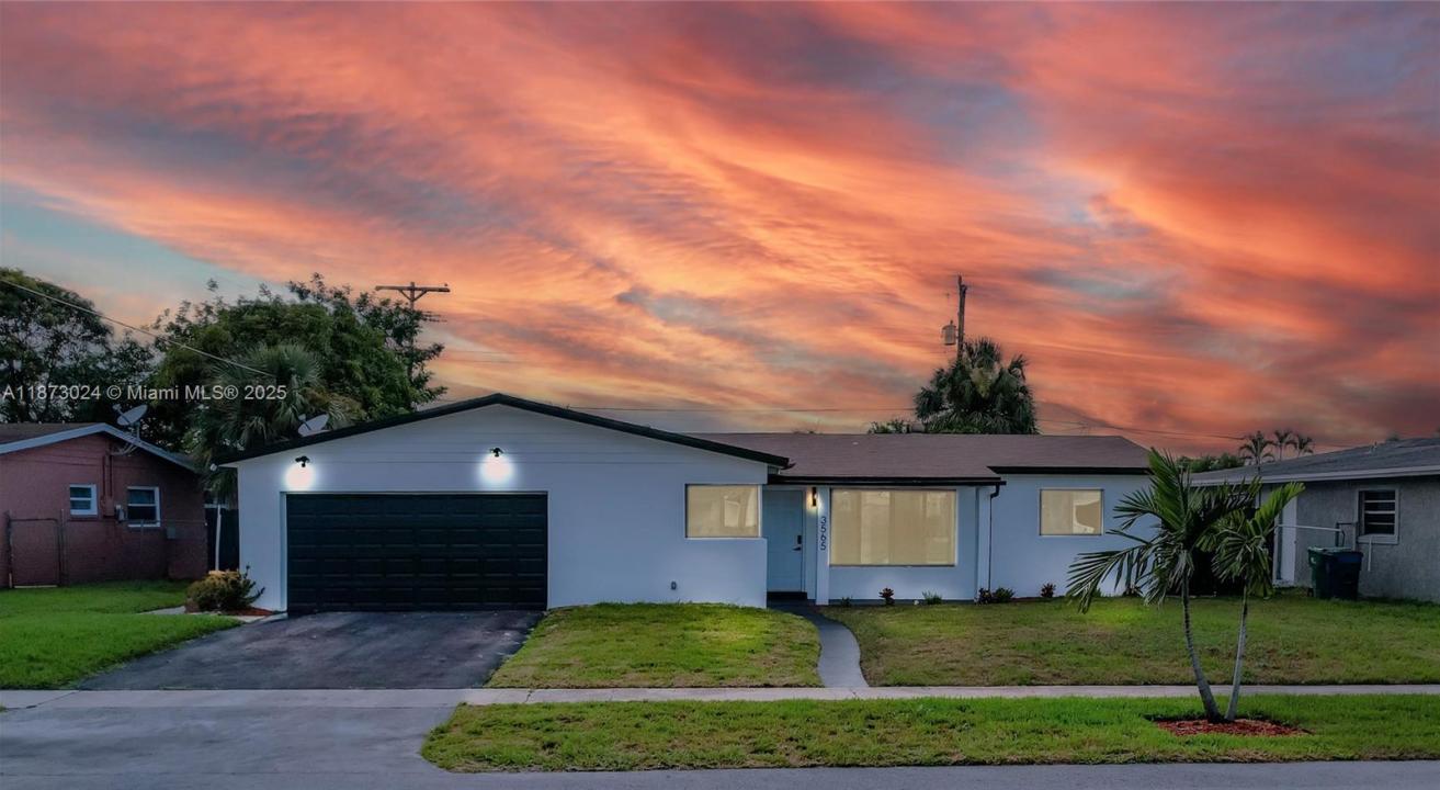 3565 NW 25th St, Lauderdale Lakes, Florida 33311