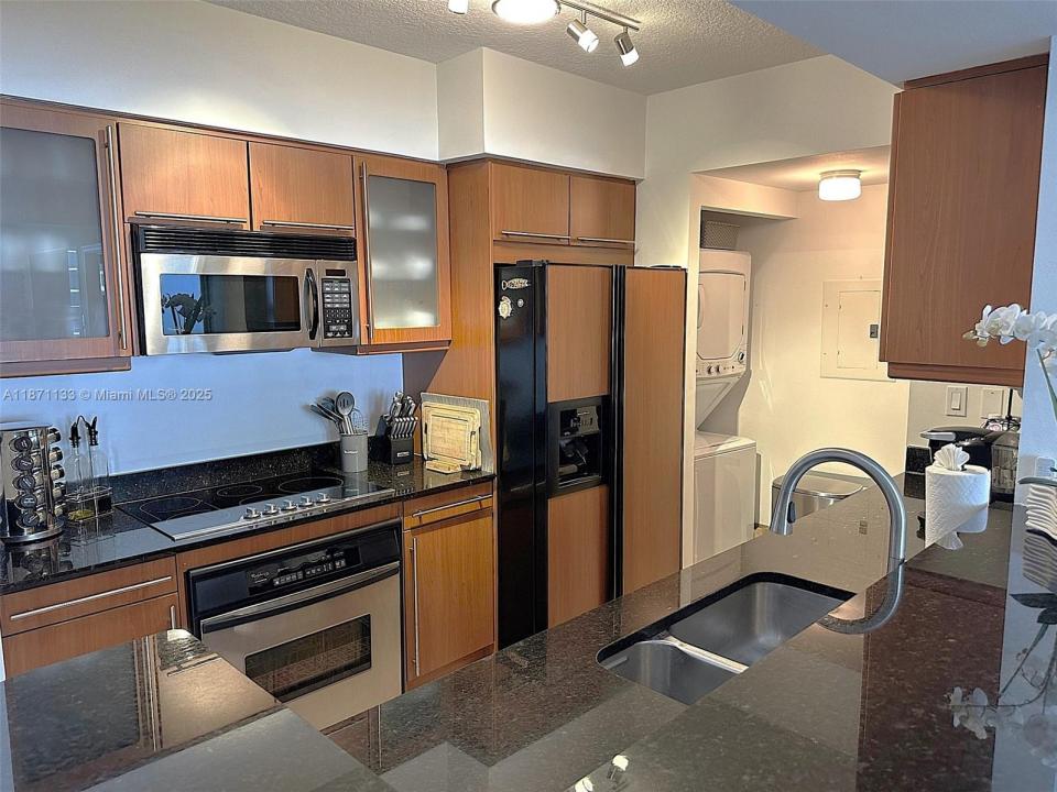 2080 S OCEAN DRIVE LPH06, Hallandale Beach, פלורידה 33009, ארצות הברית של אמריקה