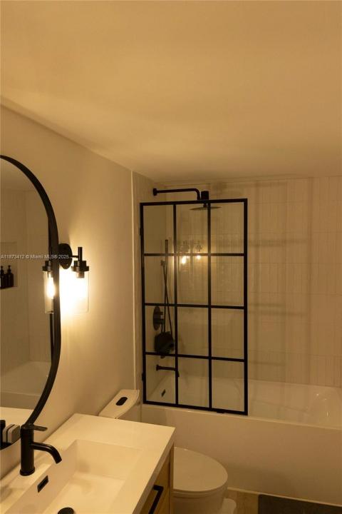 701 Brickell Key Blvd 1106, Miami, Florida 33131