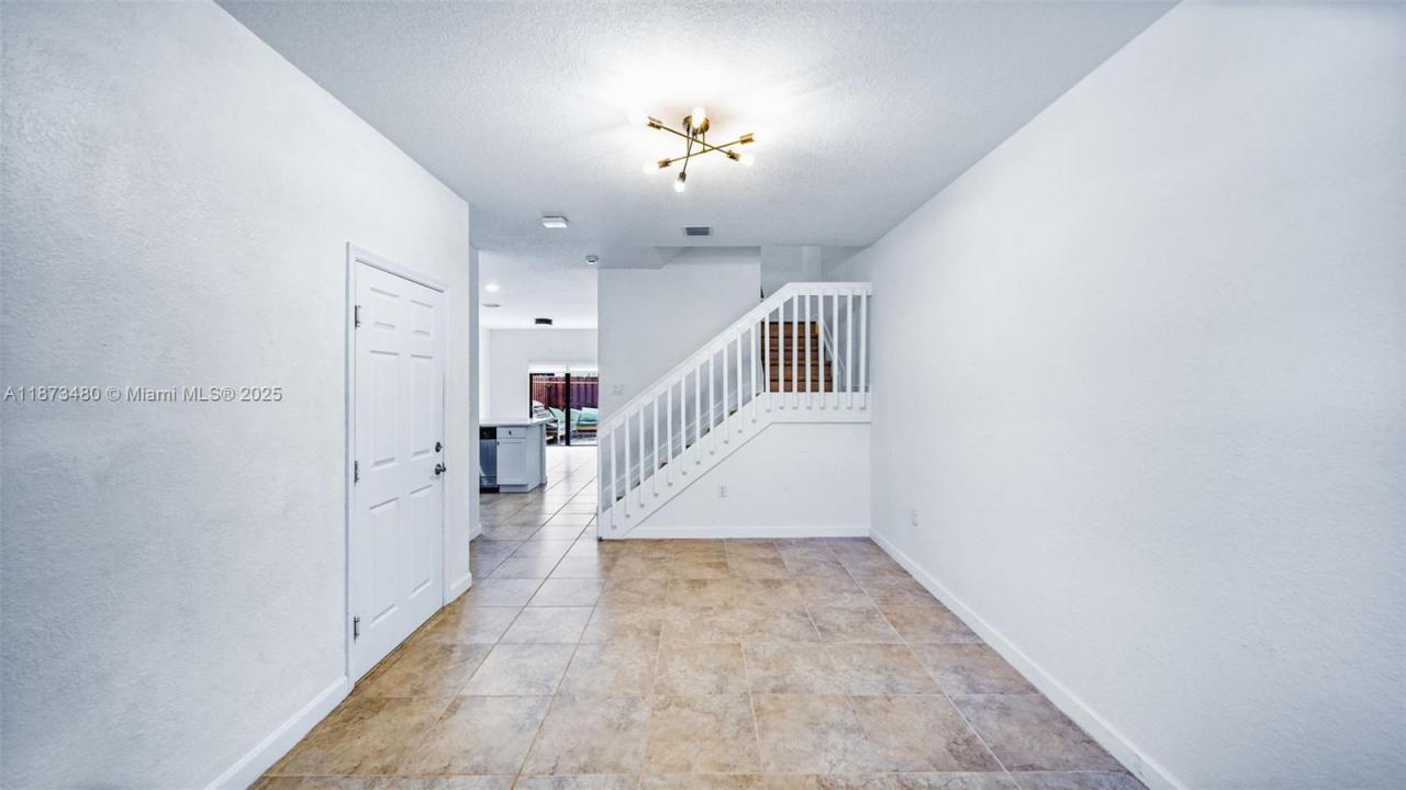 144 SE 34th Ave, Homestead, Flórida 33033, Estados Unidos