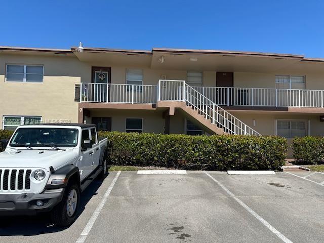 7205 NW 5th Ct 203, Margate, Florida 33063, USA