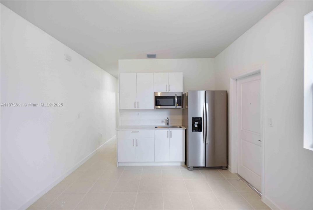 13621 SW 185TH LN A, Miami, 佛罗里达州 33177, 美国