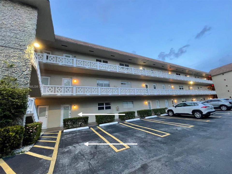5103 NW 35th St 402, Lauderdale Lakes, فلوريدا 33319, الولايات المتحدة