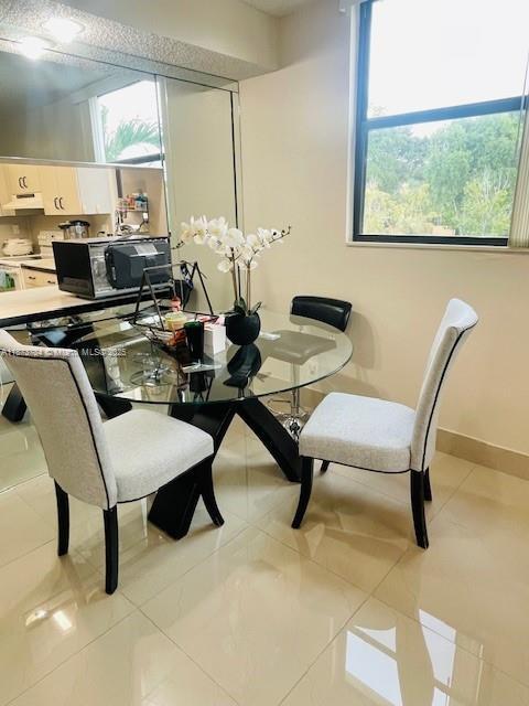 8441 Forest Hills Dr 204, Coral Springs, 佛罗里达州 33065, 美国
