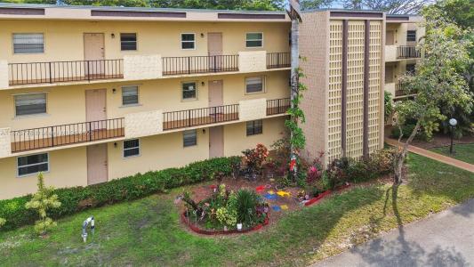 300 Berkley Rd 107, Hollywood, Florida 33024, USA