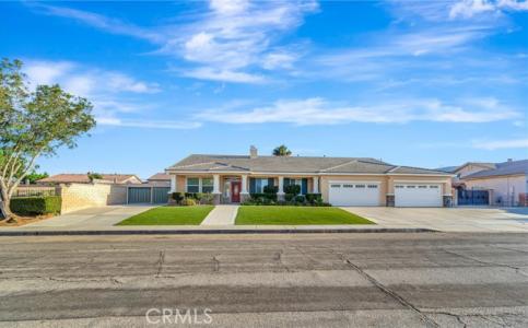 W Avenue M12, Lancaster, California 93536, Estados Unidos