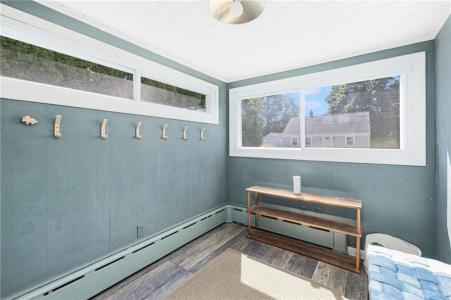 16 Reed Street, Tiverton, Rhode Island 02878