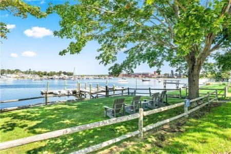 33 Melrose Avenue, Barrington, Rhode Island 02806