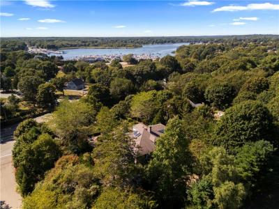 2 Brass Ring Road, Westerly, Rhode Island 02891, USA