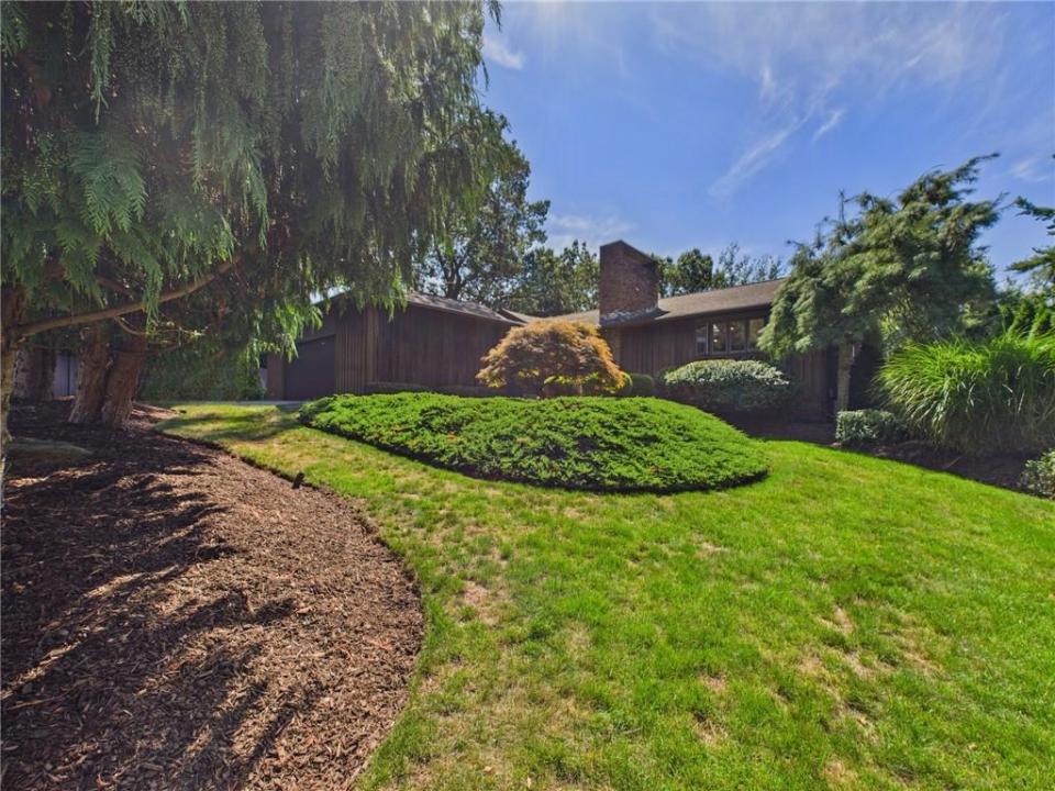 2 VALLEY VIEW Drive, Johnston, Rhode Island 02919, Stati Uniti