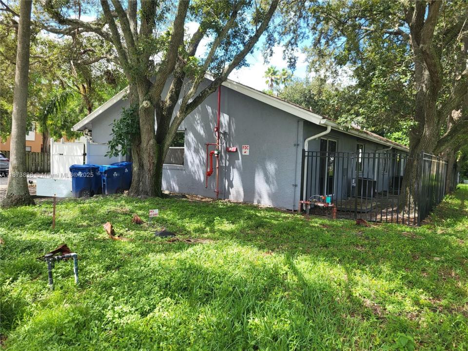 3621 NW 90th Ter, Sunrise, Florida 33351