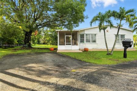 18728 SW 349 St, Homestead, Florida 33034, USA