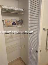 19555 E Country Club Dr 8503, Aventura, Florida 33180, Stati Uniti