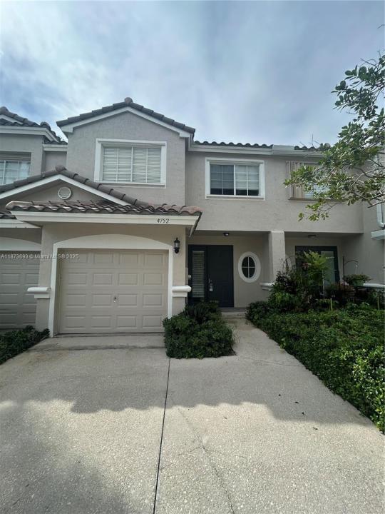 4752 NW 59th Mnr, Coconut Creek, Florida 33073