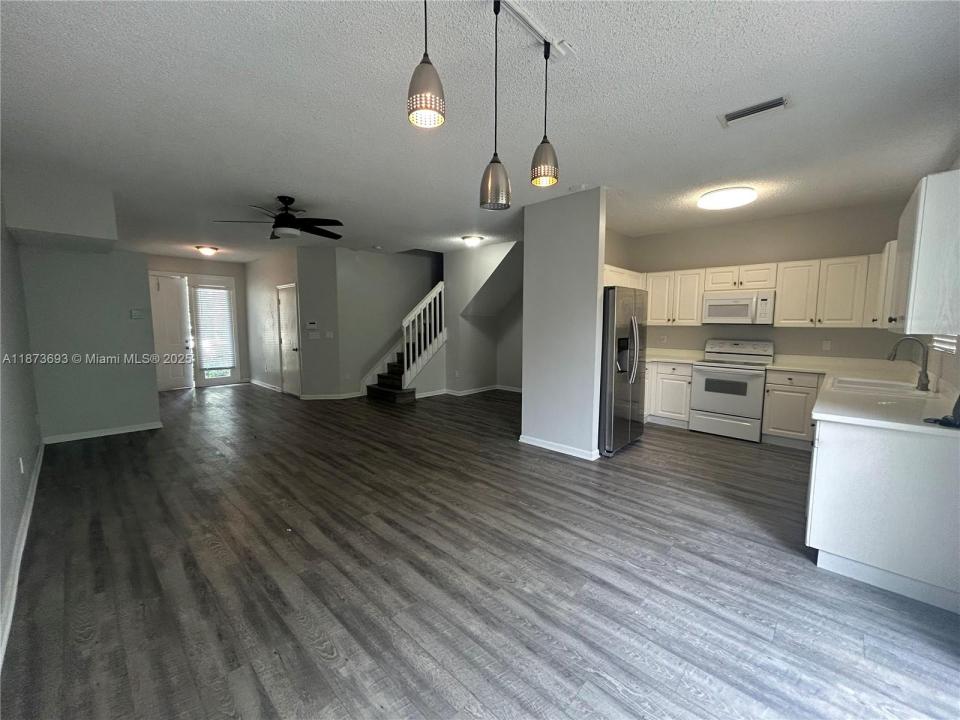 4752 NW 59th Mnr, Coconut Creek, Florida 33073