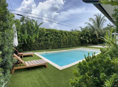 8921 SW 48th St, Miami, Florida 33165, USA