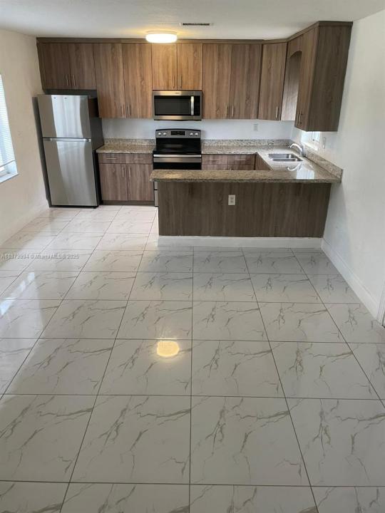 3111 NW 4th Pl, Lauderhill, 플로리다 33311, 미국