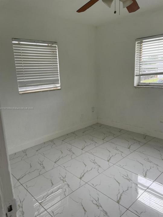 3111 NW 4th Pl, Lauderhill, 플로리다 33311, 미국
