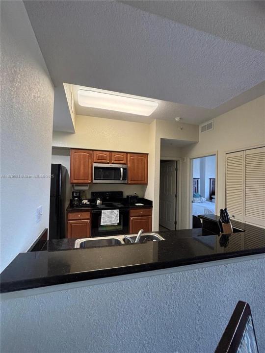 8101 RESORT VILLAGE DR 31411, Kissimmee, フロリダ 32821, アメリカ合衆国