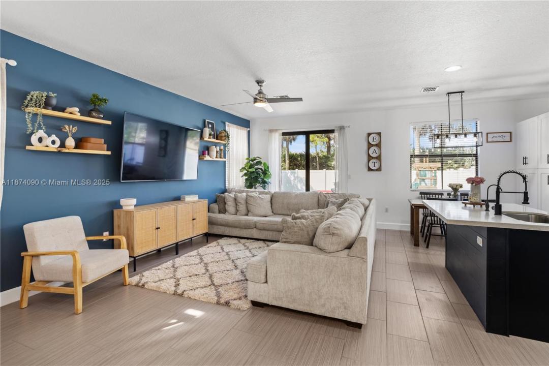 4859 NW 55th Pl, Tamarac, Florida 33319, Stati Uniti