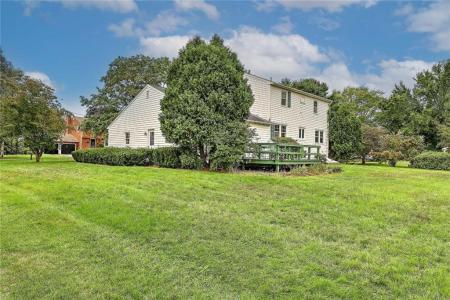 3 Pine Top Road, Barrington, Rhode Island 02806