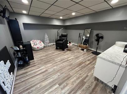 960 Reservior Avenue, Cranston, Rhode Island 02910