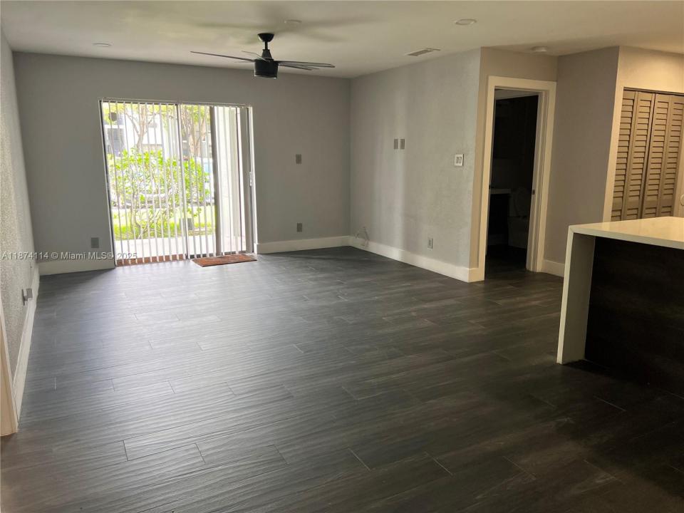 11233 W Atlantic Blvd 102, Coral Springs, Florida 33071