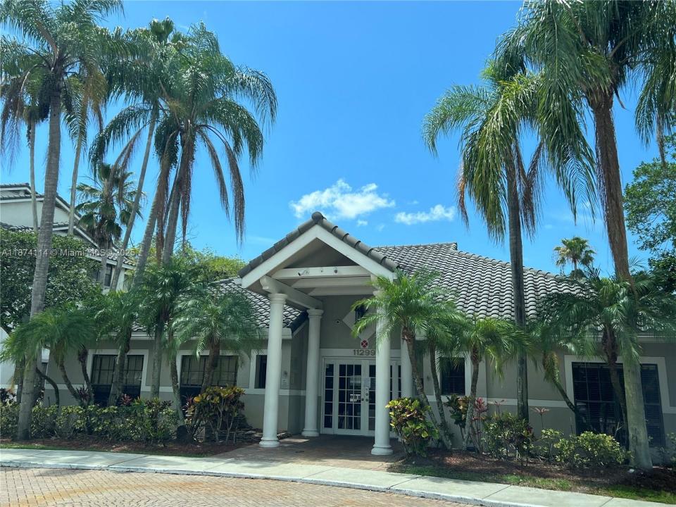 11233 W Atlantic Blvd 102, Coral Springs, Florida 33071