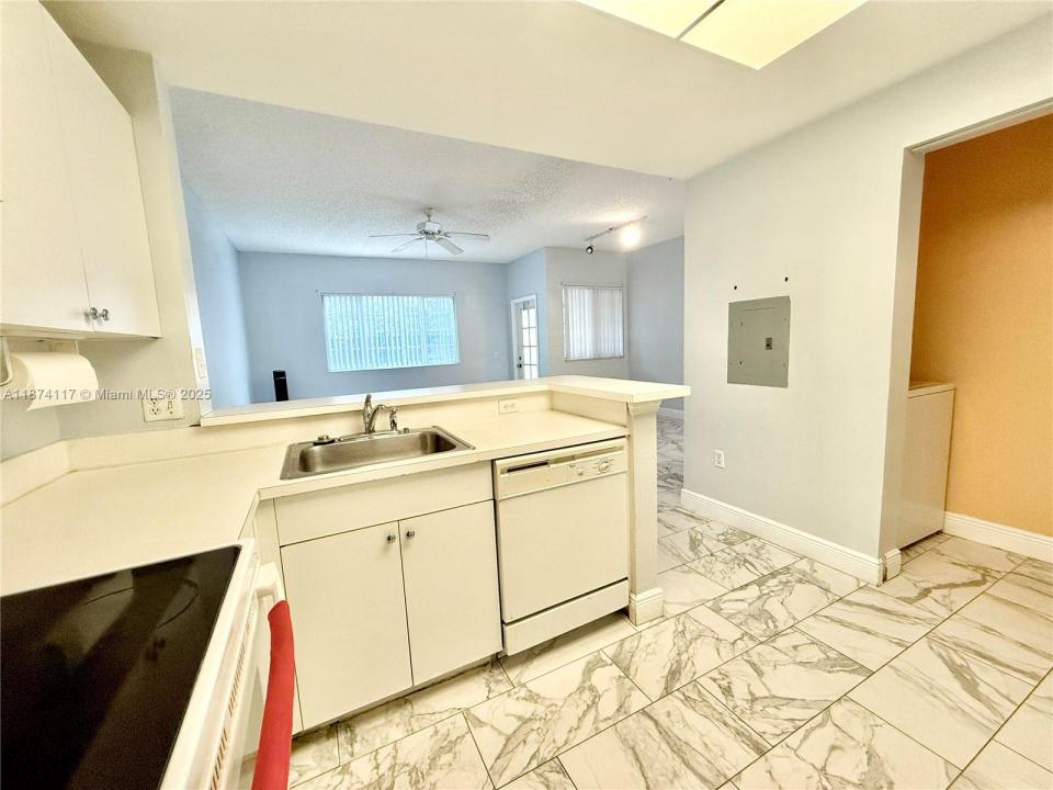 2015 SE 10th Ave 127, Fort Lauderdale, Floride 33316, États-Unis