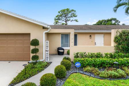7240 Oakmont Drive, Greenacres, Florida 33467
