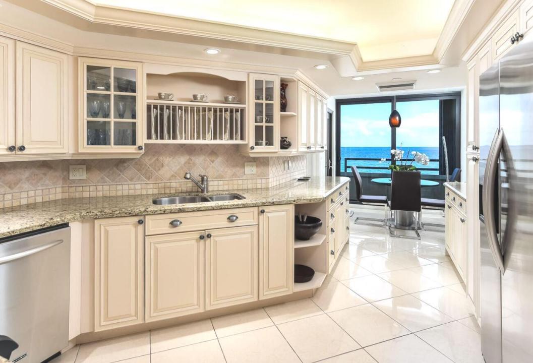 3560 S Ocean Boulevard 300, South Palm Beach, Florida 33480