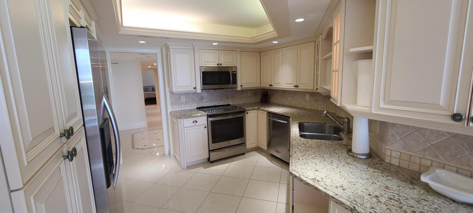 3560 S Ocean Boulevard 300, South Palm Beach, Florida 33480