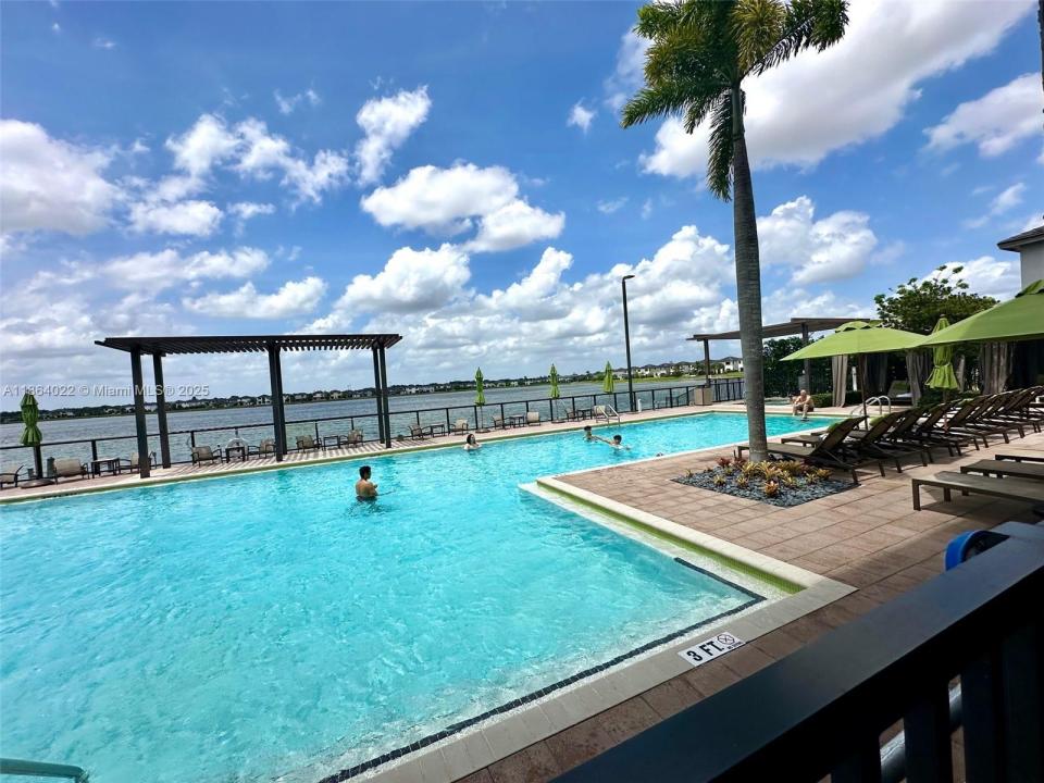 15677 NW 91st Ct 15677, Miami Lakes, Florida 33018