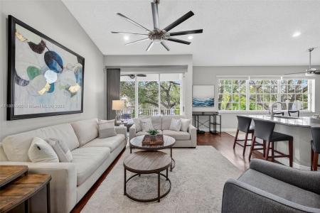 12447 NW 10th Ct D-15, Coral Springs, Florida 33071, USA