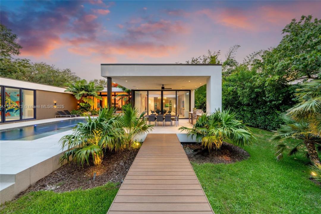 12100 SW 79th Ave, Pinecrest, フロリダ 33156, アメリカ合衆国