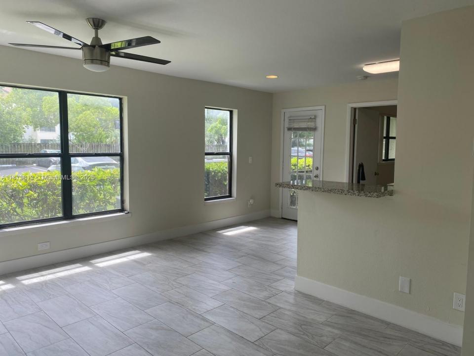 8737 NW 39th St 8737, Sunrise, Flórida 33351, Estados Unidos