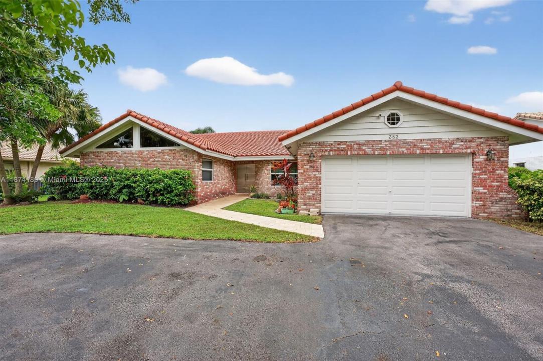 383 NW 113th Ave, Coral Springs, Floride 33071, États-Unis