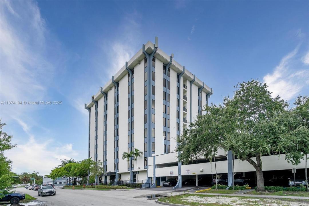 12550 Biscayne Blvd 500, North Miami, Florida 33181, Amerika Birleşik Devletleri