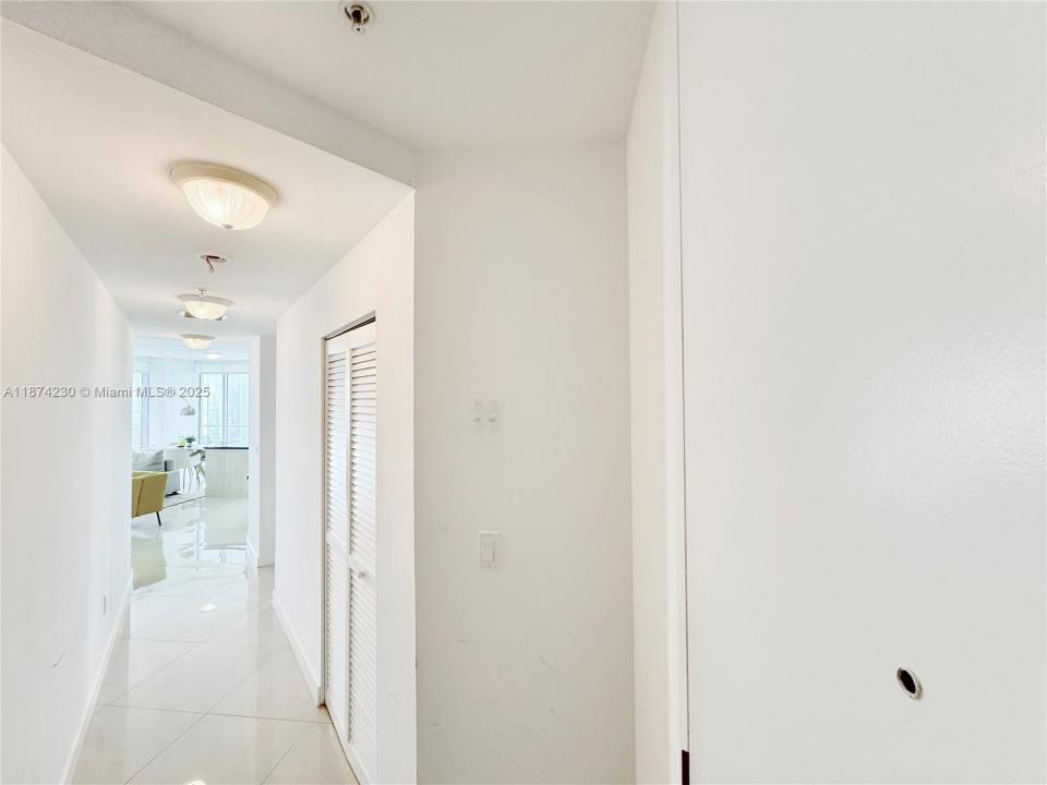 1111 SW 1st Ave 3119-N, Miami, Floride 33130, États-Unis