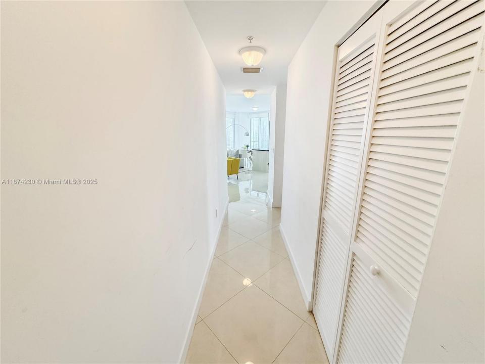 1111 SW 1st Ave 3119-N, Miami, Floride 33130, États-Unis