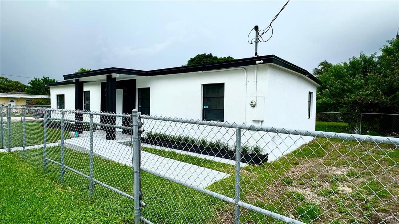 1051 NW 5th Ct, Florida City, 佛羅里達州 33034, 美國