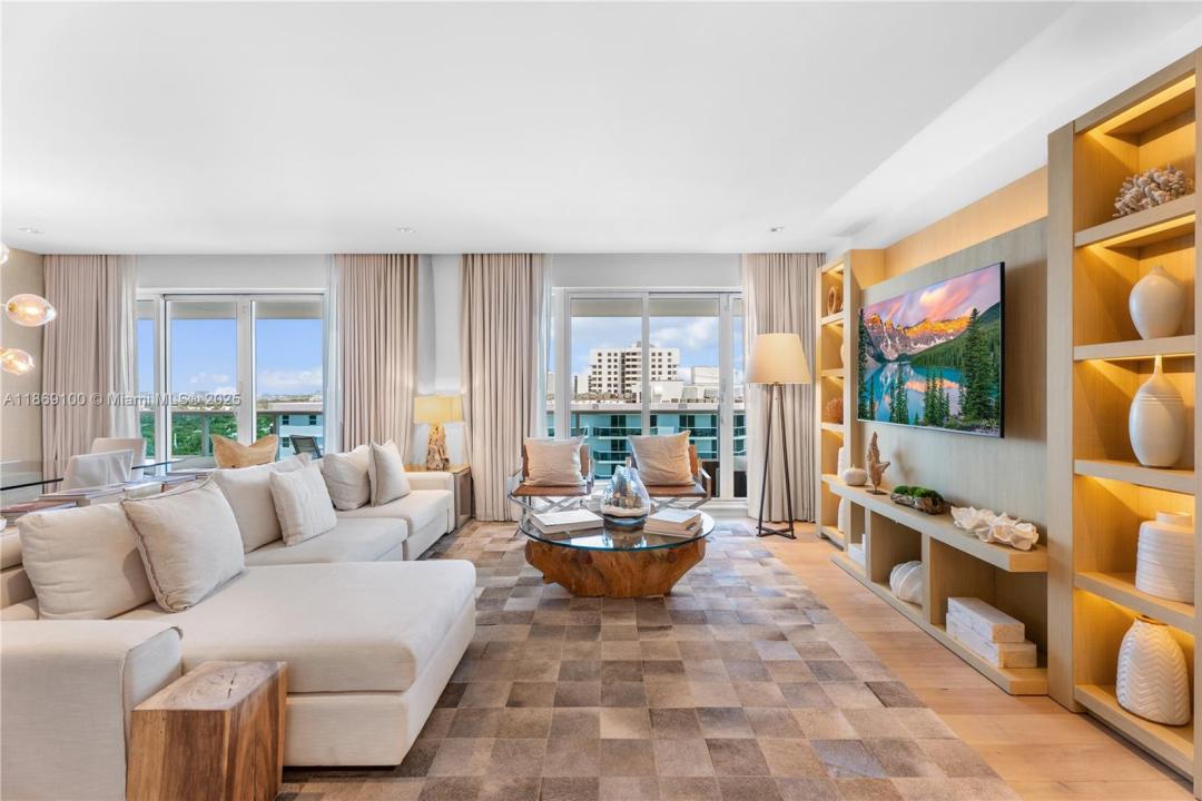 102 24th St PH-1705, Miami Beach, Florida 33139