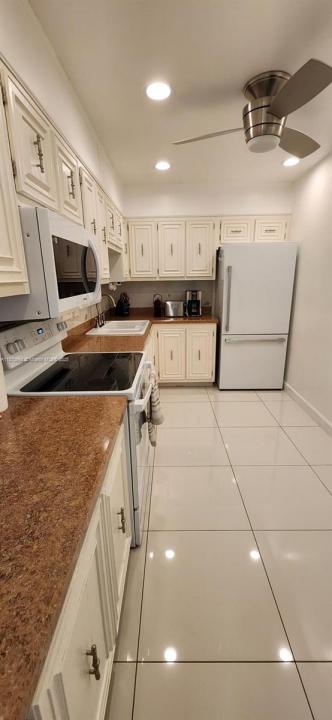 959 SE 2nd Ave 209, Deerfield Beach, Florida 33441, Stati Uniti