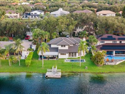 8001 NW 166th St, Miami Lakes, Florida 33016, USA