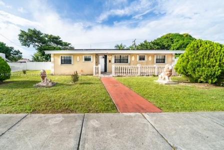 365 NW 198th St, Miami Gardens, Florida 33169, USA