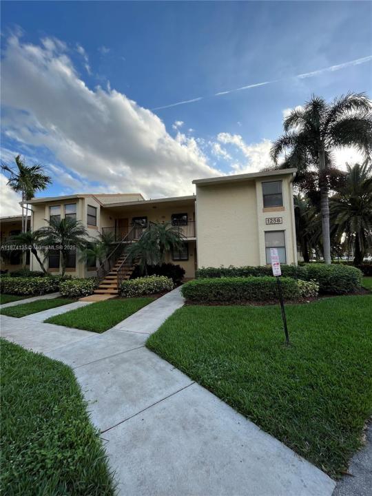 1258 S Military Trl 815, Deerfield Beach, Flórida 33442, Estados Unidos